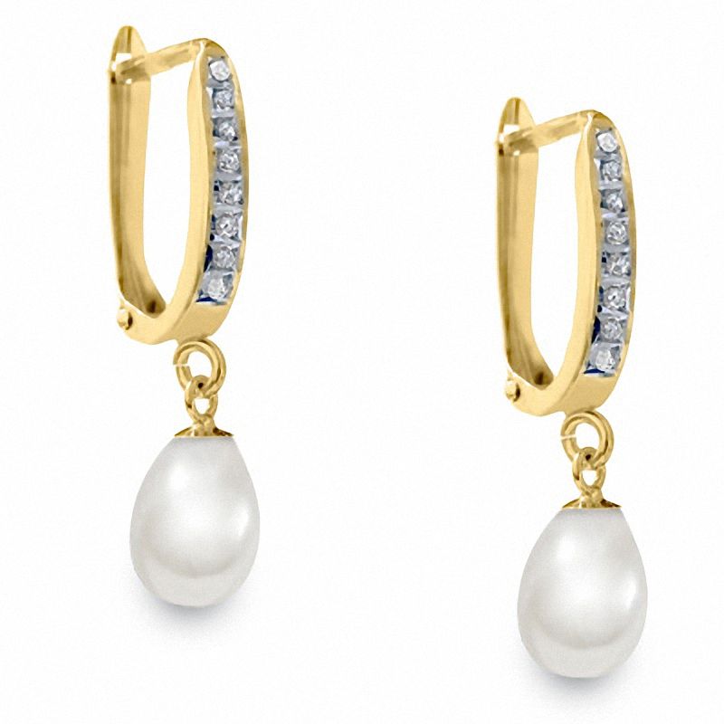 Cultured Freshwater Pearl Hoop Earrings in 14K Gold