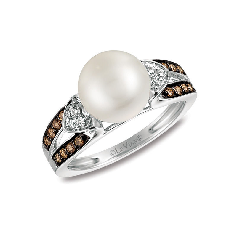 Le Vian® 9.0-10.0mm Cultured Freshwater Pearl and 0.22 CT. T.W. Diamond Ring in 14K Vanilla Gold™
