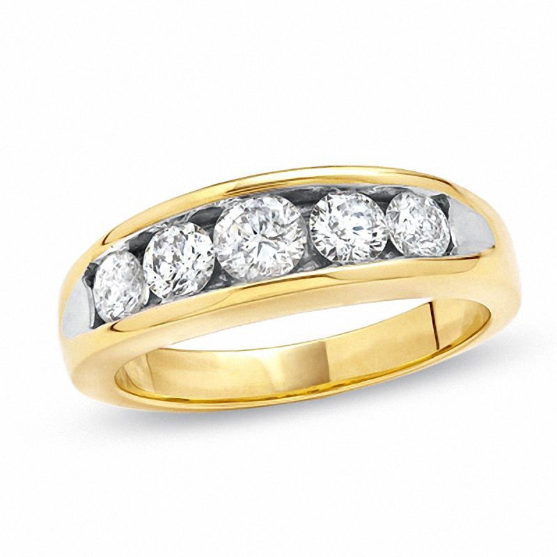 Main Image 1 of Ladies' 1.00 CT. T.W. Diamond Graduated Five Stone Wedding Band in 14K Gold