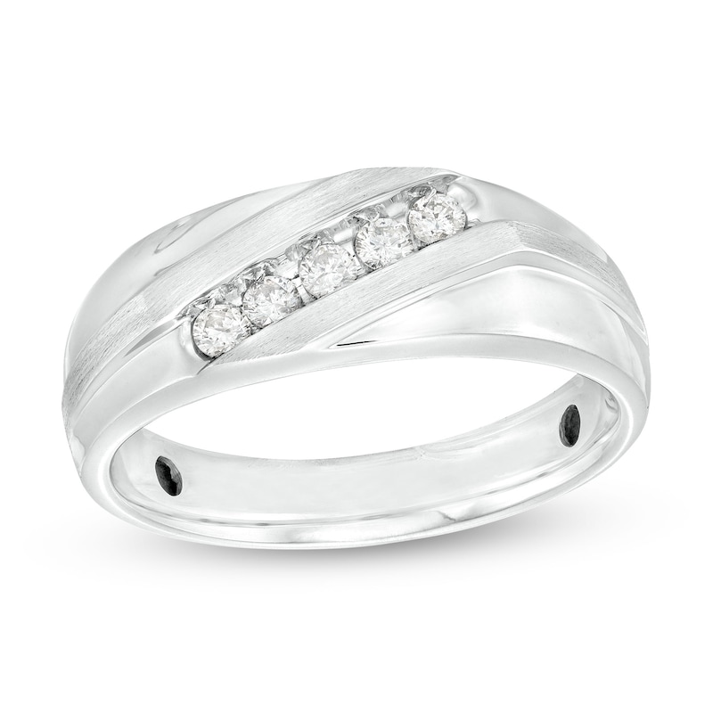 Men's 0.20 CT. T.W. Diamond Five Stone Slant Luxury Fit Wedding Band in 10K White Gold