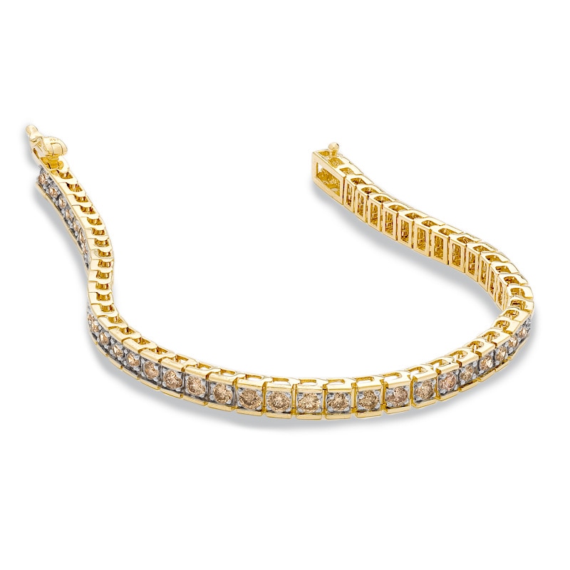 Main Image 2 of 5.00 CT. T.W. Diamond Tennis Bracelet in 14K Gold