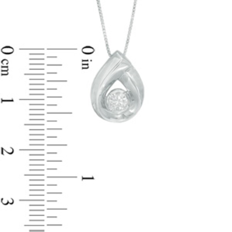 0.20 CT. Certified Canadian Diamond Solitaire Bezel Oval Pendant in 14K Gold (I/I2