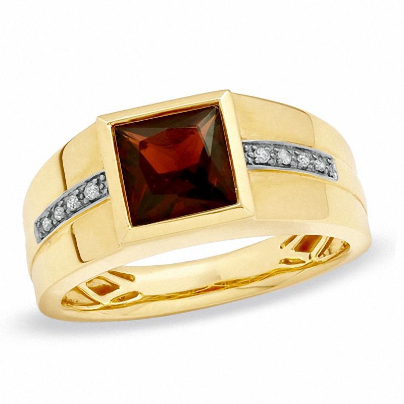 Men's 8.0mm Square-Cut Garnet Ring in 10K Gold with Diamond Accents