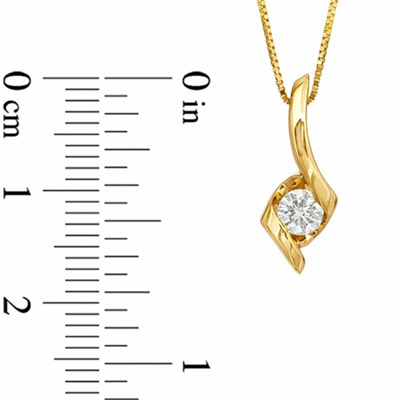 Sirena™ 0.12 CT. Diamond Solitaire Pendant in 10K Gold