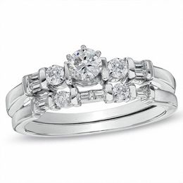 0.50 CT. T.W. Diamond Bridal Set in 10K White Gold