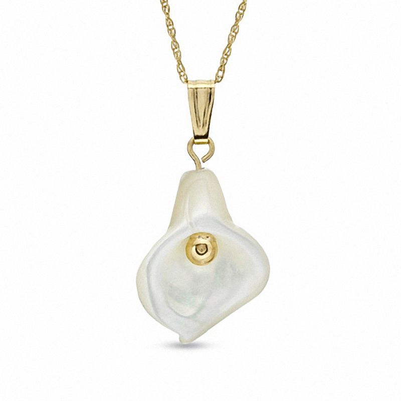 Mother-of-Pearl Flower Pendant in 14K Gold|Peoples Jewellers