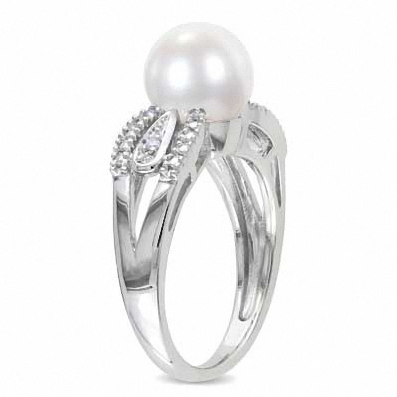 9.0 - 9.5mm Cultured Freshwater Pearl and 0.04 CT. T.W. Diamond Ring in Sterling Silver