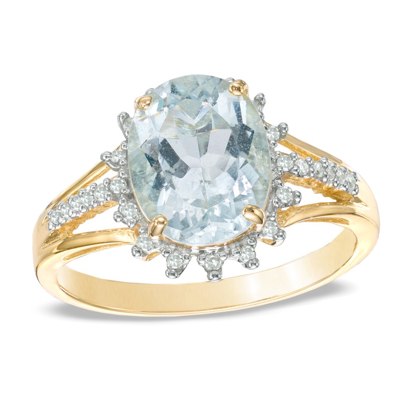 Oval Aquamarine and 0.11 CT. T.W. Diamond Ring in 10K Gold