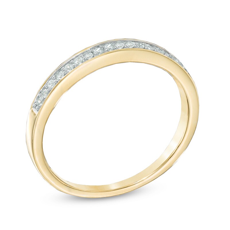 Main Image 2 of 0.10 CT. T.W. Diamond Wedding Band in 10K Gold