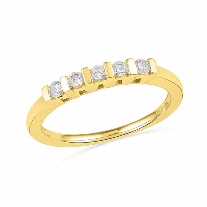 0.25 CT. T.W. Diamond Five Stone Wedding Band in 10K Gold