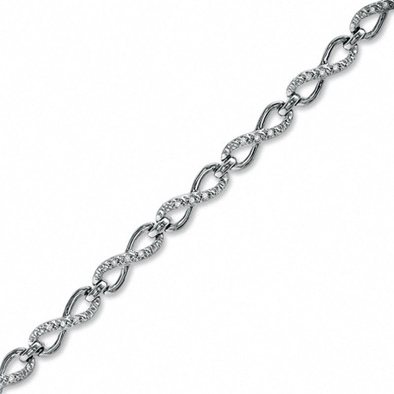 0.16 CT. T.W. Diamond Figure Eight Link Bracelet in Sterling Silver