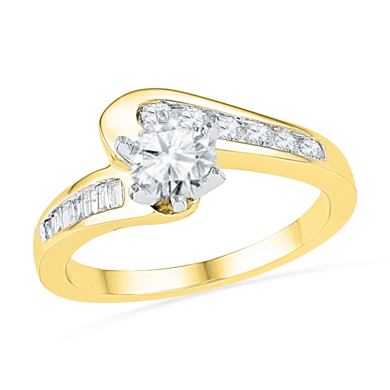 1.20 CT. T.W. Diamond Swirl Bridal Set in 10K Gold