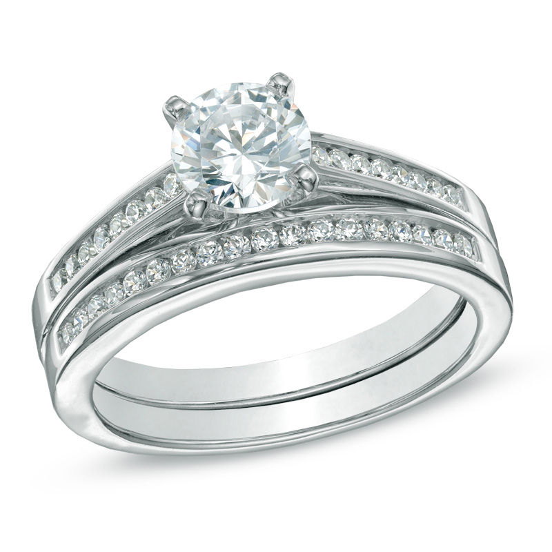 CT. T.W. Certified Canadian Diamond Bridal Set in 14K White Gold (I/I2
