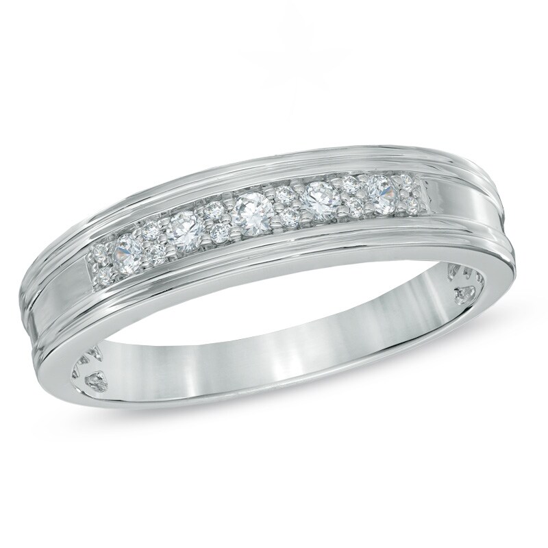 0.25 CT. T.W. Diamond Band in 10K White Gold