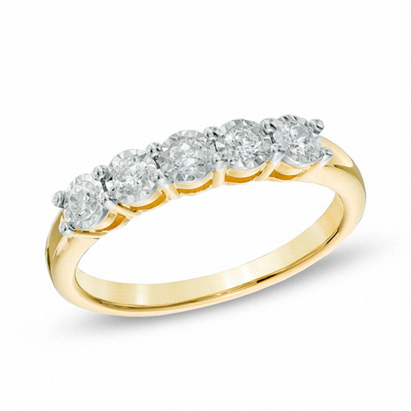 0.25 CT. T.W. Diamond Five Stone Band in 10K Gold