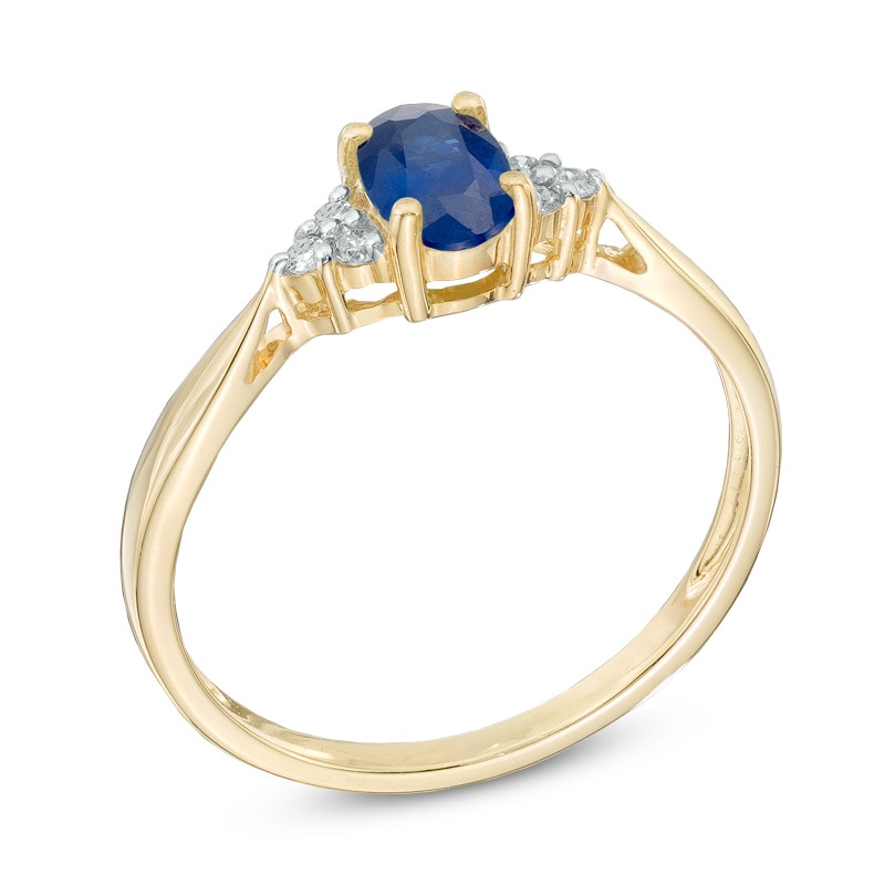 Oval Blue Sapphire and Diamond Accent Ring in 14K Gold