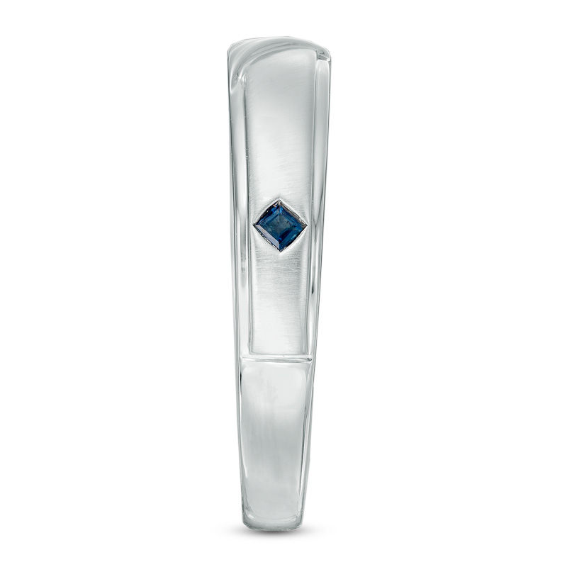 Vera Wang Men's 0.07 CT. T.W. Diamond Wedding Band 14K White Gold