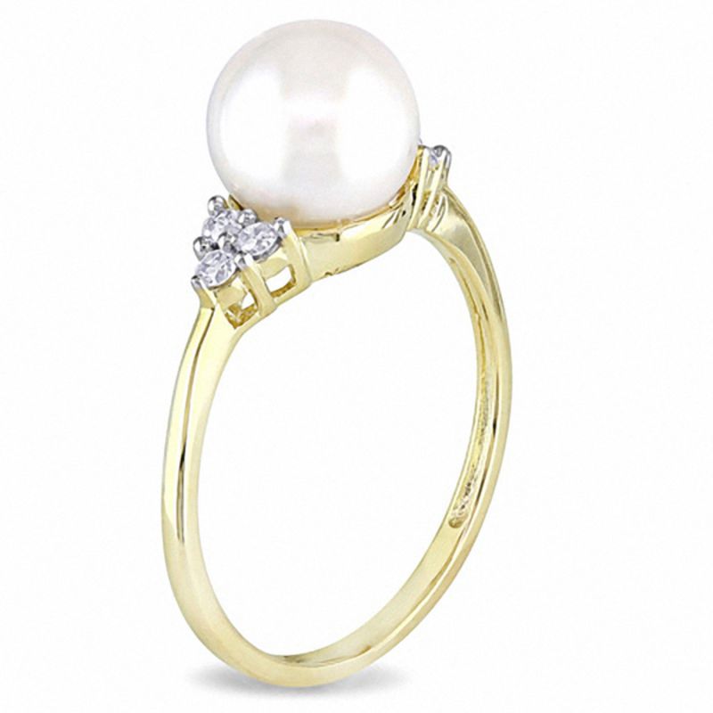 Main Image 2 of 7.5-8.0mm Freshwater Cultured Pearl and 0.12 CT. T.W. Diamond Tri-Sides Ring in 10K Gold