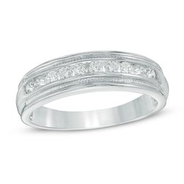 0.45 CT. T.W. Diamond Wedding Band in Sterling Silver