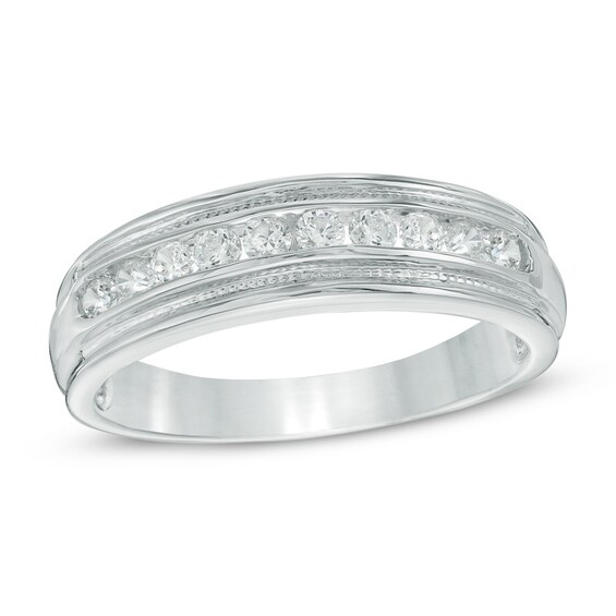 Men's CT. T.W. Diamond Wedding Band in 10K Gold