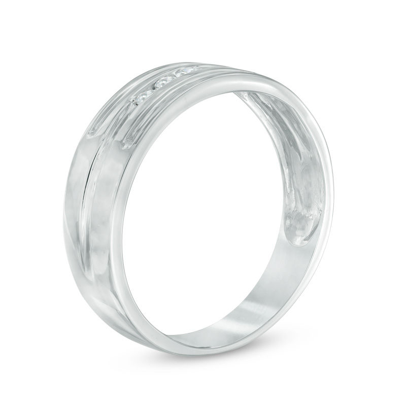 0.09 CT. T.W. Diamond Wedding Band in Sterling Silver