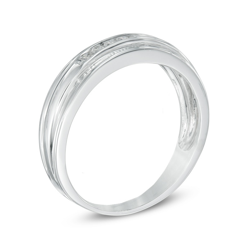 Men's 0.23 CT. T.W. Diamond Wedding Band in 10K White Gold