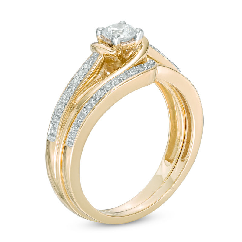 0.40 CT. T.W. Diamond Bypass Split Shank Bridal Set in 10K Gold