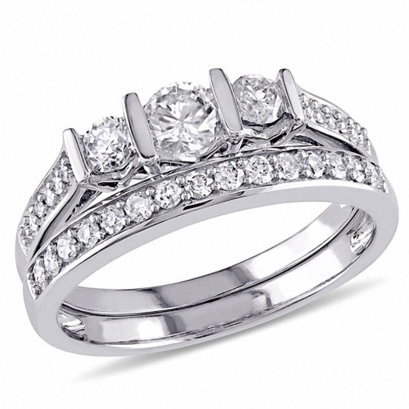 0.73 CT. T.W. Diamond Three Stone Bridal Set in 10K White Gold|Peoples Jewellers