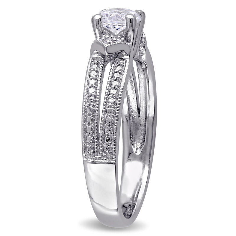 5.0mm Lab-Created White Sapphire and Diamond Accent Collar Vintage-Style Split Shank Ring in Sterling Silver