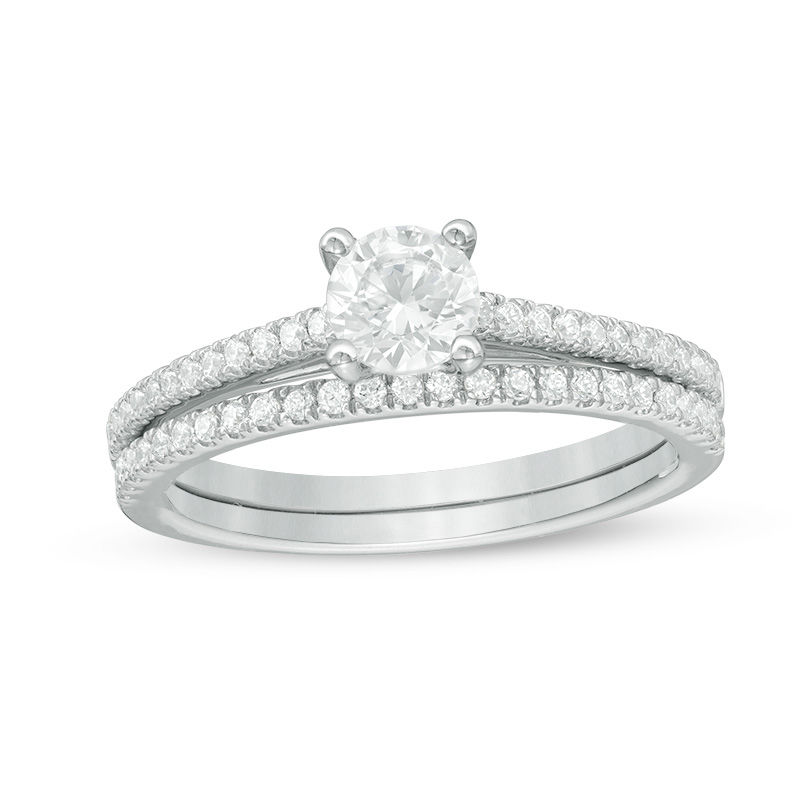 0.75 CT. T.W. Certified Canadian Diamond Bridal Set in Platinum (H/VS2)
