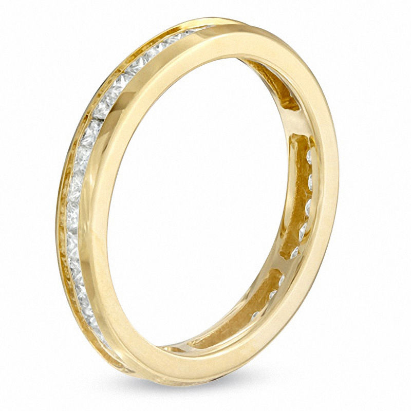 0.95 CT. T.W. Princess Cut Diamond Eternity Channel Set Wedding Band in 14K Gold