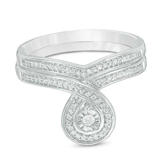 0.30 CT. 0.30 CT. T.W. Diamond Pear-Shaped Frame Bridal Set in 10K White Gold