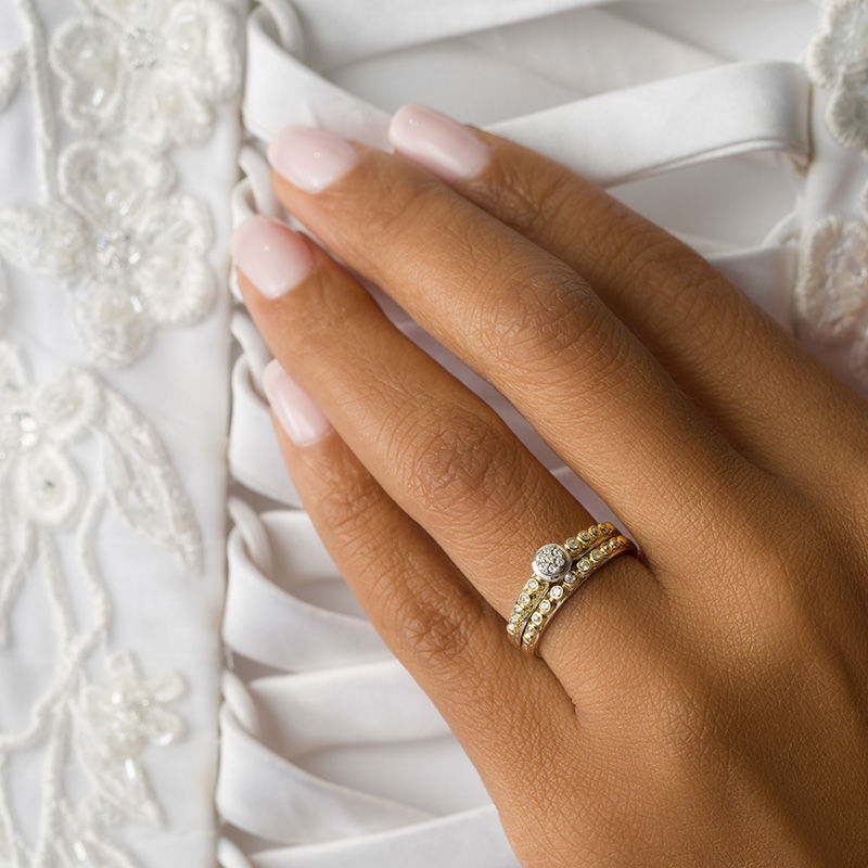 Bridal 10K Yellow Gold Ladies Beautiful Diamond Ring 0.12CT/ Engagement Ring