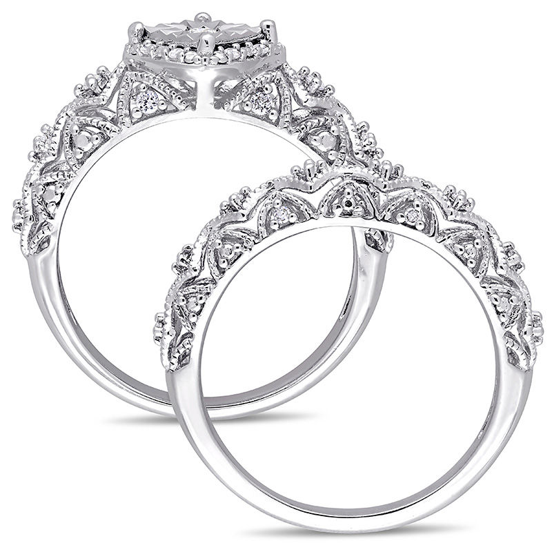 0.21 CT. T.W. Diamond Tilted Square Frame Vintage-Style
