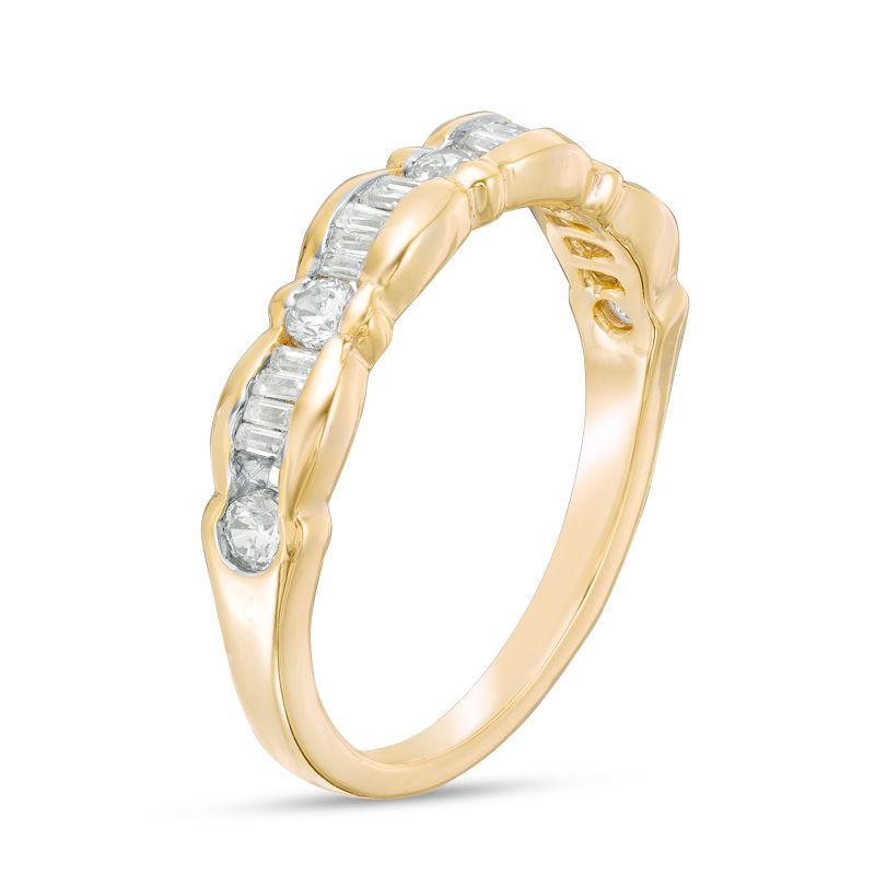 0.29 CT. T.W. Baguette and Round Diamond Scallop Wedding Band in 10K Gold
