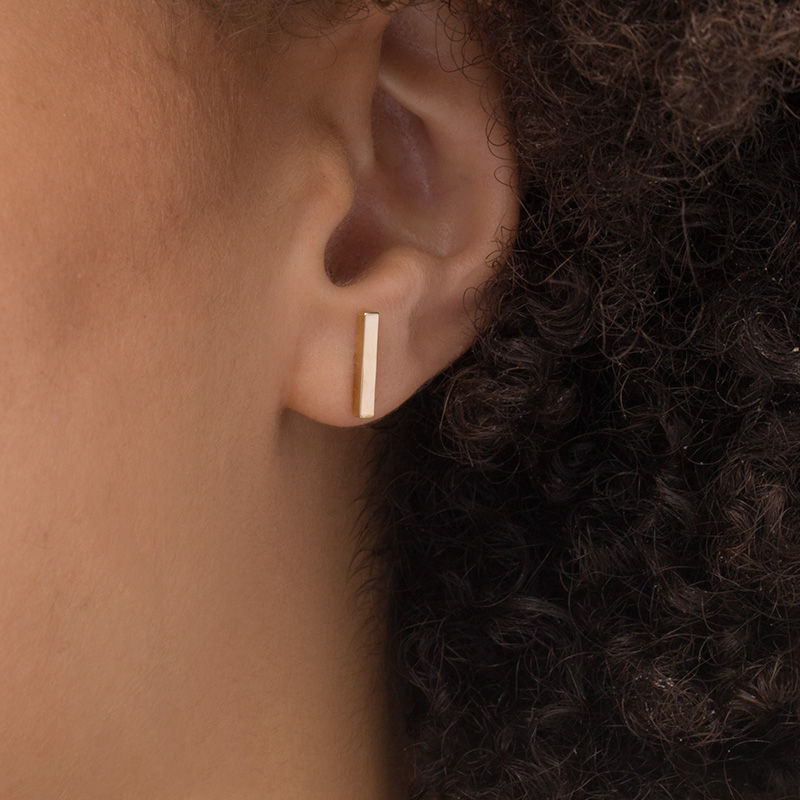 2.0mm Bar Stud Earrings in 14K Gold