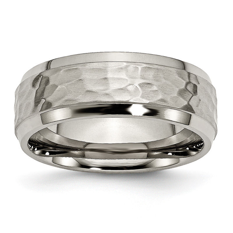 Men's 8.0mm Comfort-Fit Hammered Centre Bevelled Edge Wedding Band in Titanium|Peoples Jewellers