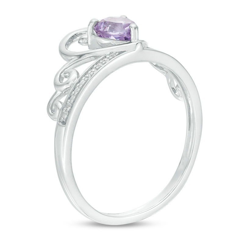 5.0mm Heart-Shaped Lab-Created Alexandrite and Diamond Accent Tiara Ring in 10K White Gold|Peoples Jewellers