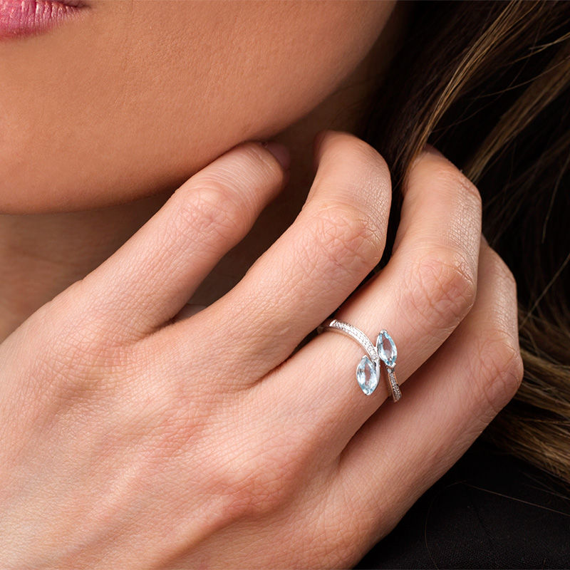 Peoples aquamarine ring discount