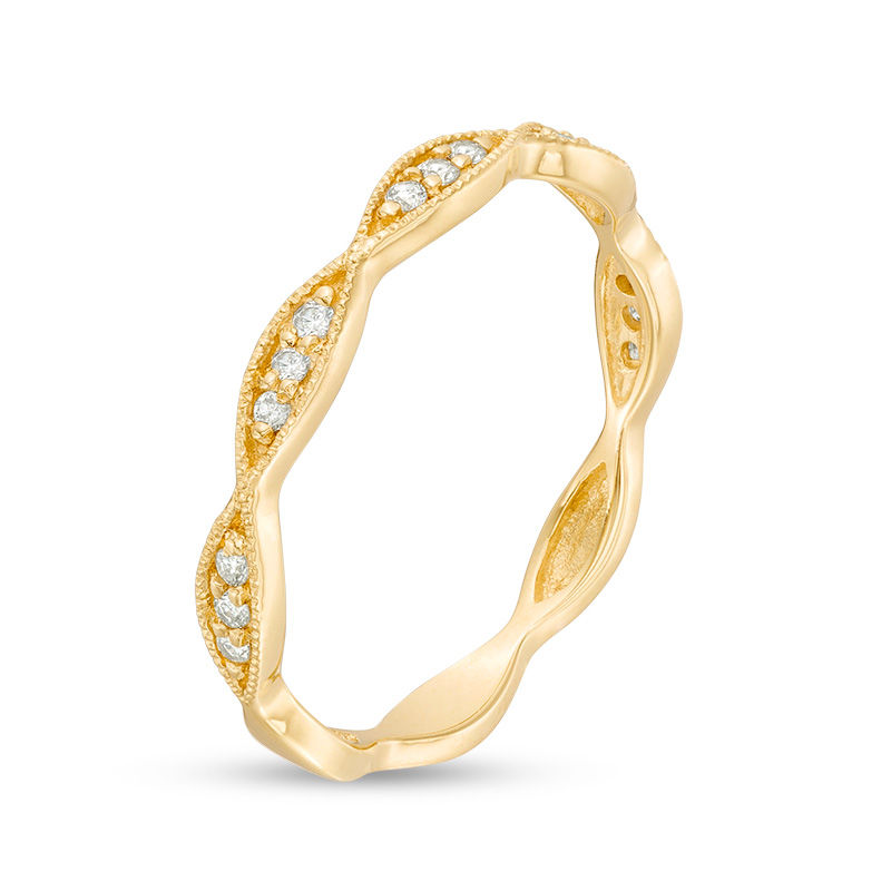 0.085 CT. T.W. Diamond Marquise Frame Vintage-Style Band in 10K Gold