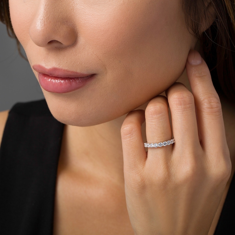 Main Image 2 of 0.95 CT. T.W. Diamond Wedding Band in 10K White Gold