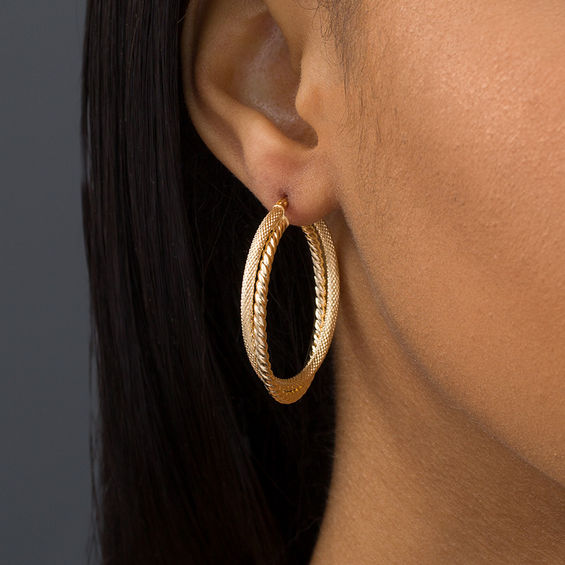 30.0mm Diamond-Cut and Ribbed Hoop Earrings in 14K Gold