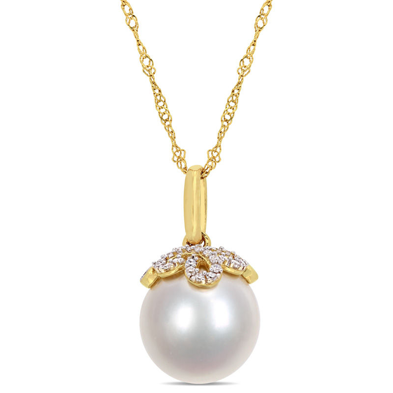 10.0 - 11.0mm Cultured South Sea Pearl and 0.073 CT. T.W. Diamond Leaf Top Pendant in 14K Gold - 17"