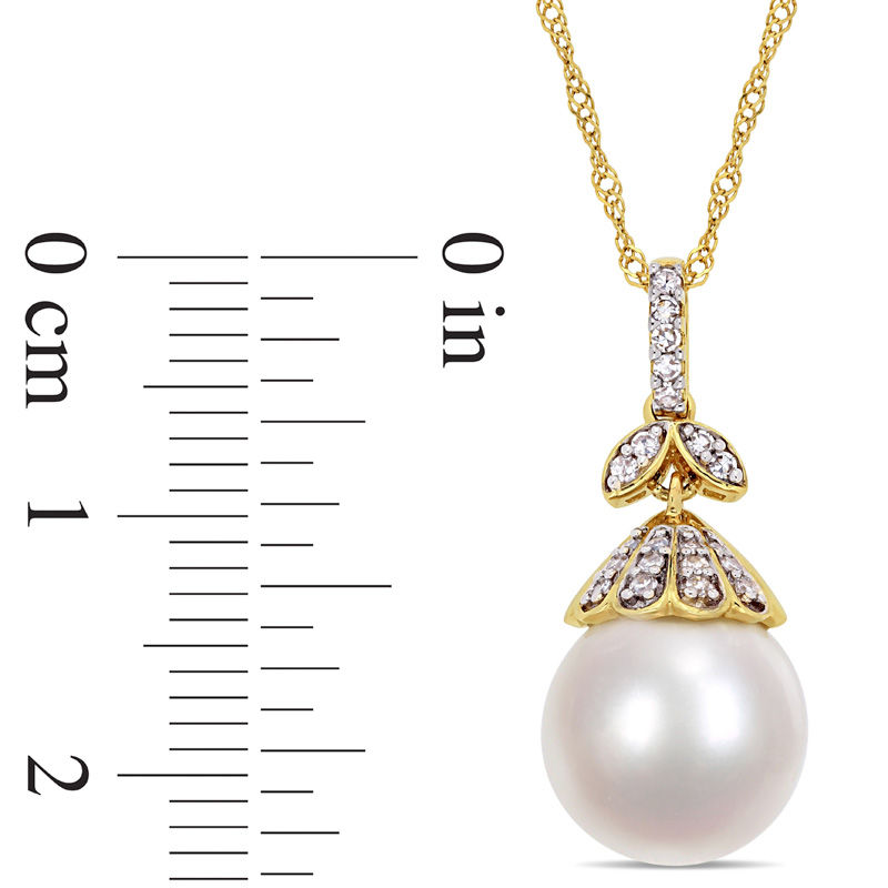 10.0 - 11.0mm Oval Cultured South Sea Pearl and 0.097 CT. T.W. Diamond Flower Top Pendant in 14K Gold - 17"