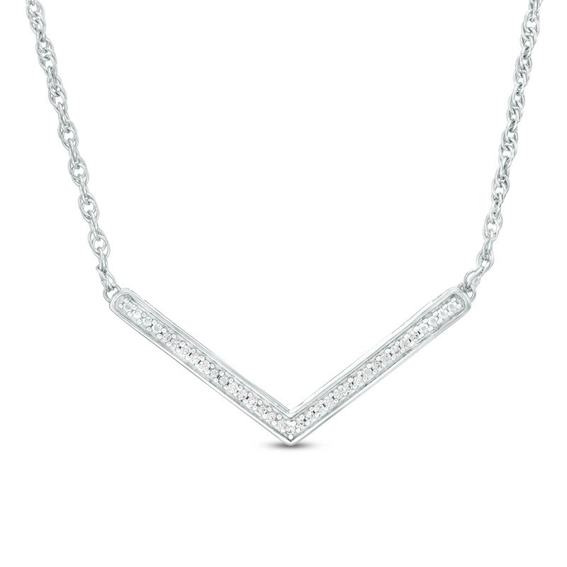 0.146 CT. T.W. Enhanced Black and White Diamond Reversible Chevron Necklace in Sterling Silver - 16.9"|Peoples Jewellers