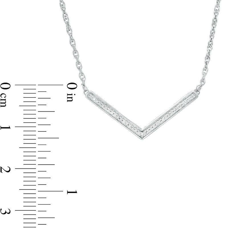 0.146 CT. T.W. Enhanced Black and White Diamond Reversible Chevron Necklace in Sterling Silver - 16.9"