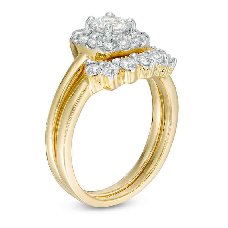 Main Image 2 of 0.95 CT. T.W. Diamond Cushion Frame Sunburst Vintage-Style Bridal Set in 10K Gold