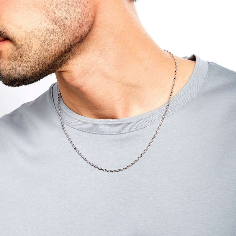 Main Image 2 of 2.5mm Twisted Herringbone Chain Necklace in Solid Sterling Silver  - 20"