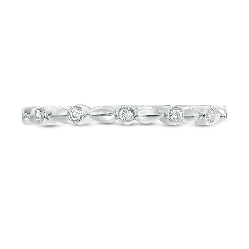 Main Image 4 of 0.09 CT. T.W. Diamond Bezel Set Wedding Band in Platinum