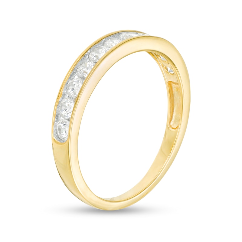 Main Image 3 of 0.58 CT. T.W. Diamond Anniversary Band in 10K Gold
